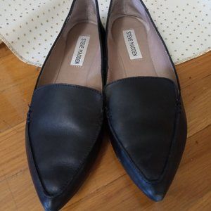 Steve Madden black flats 7.5 with box